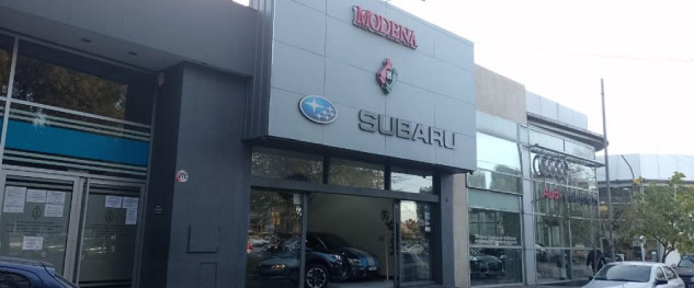 <p>Concesionario Subaru - Fachada del showroom de ventas de Modena Automotores, ubicado en P.B. Palacios, provincia de Mendoza, Argentina.</p>