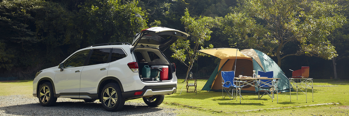 SUV camping