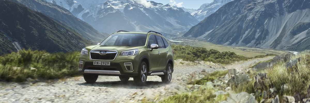 SUV montaña